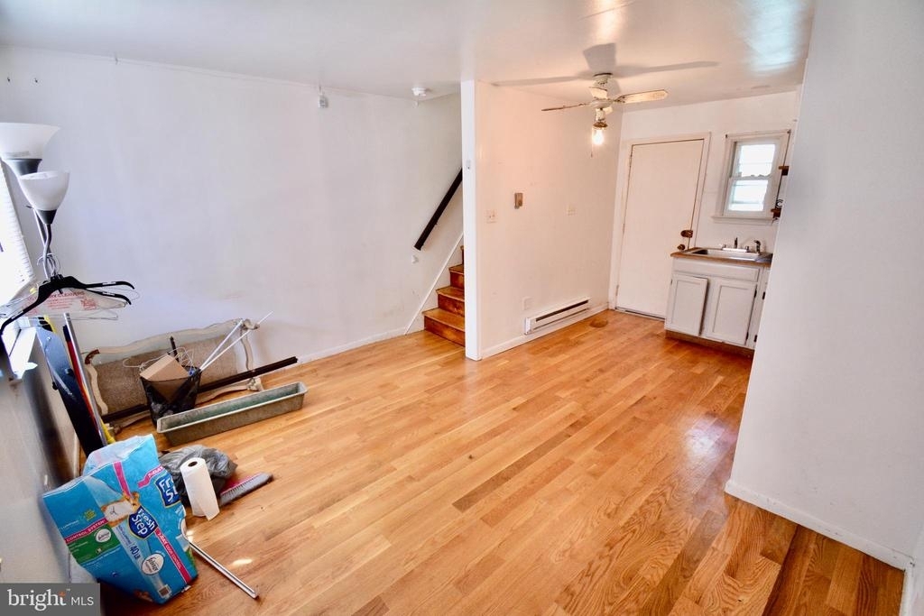 143 W Price St - Photo 1