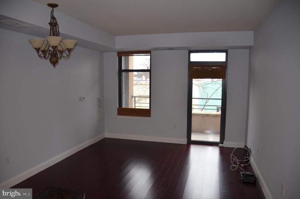 525 N Fayette St - Photo 3