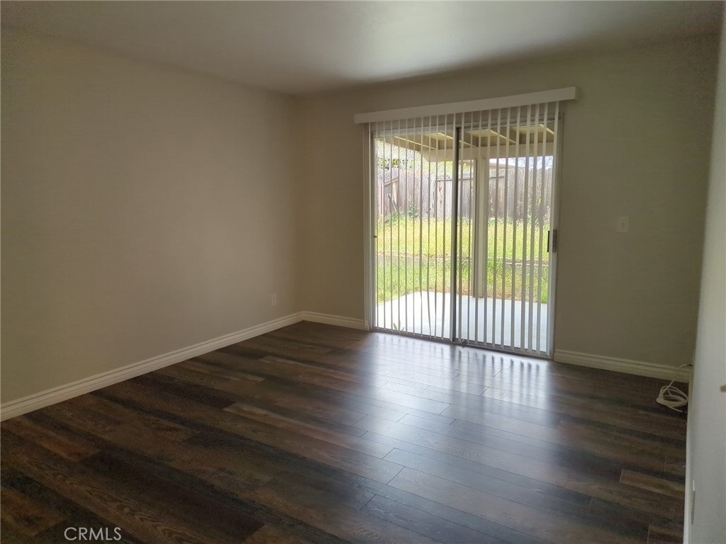 2051 W Oakland Avenue - Photo 6