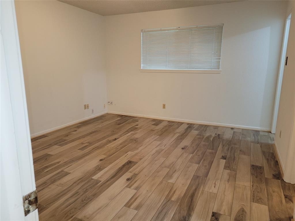 8230 Amurwood - Photo 11