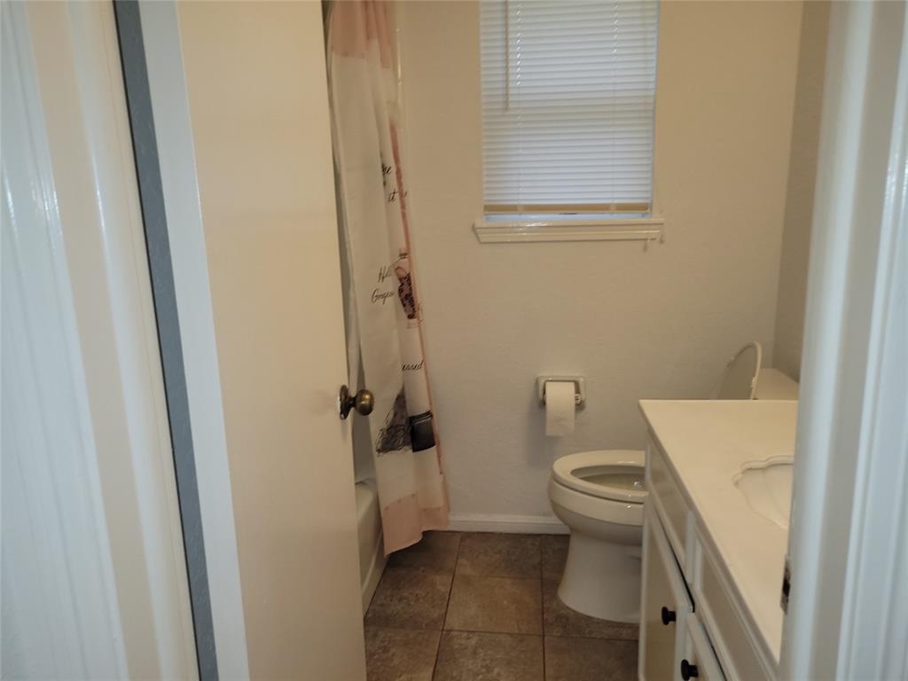 8230 Amurwood - Photo 16