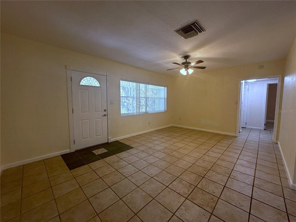 1818 San Mateo Drive - Photo 10