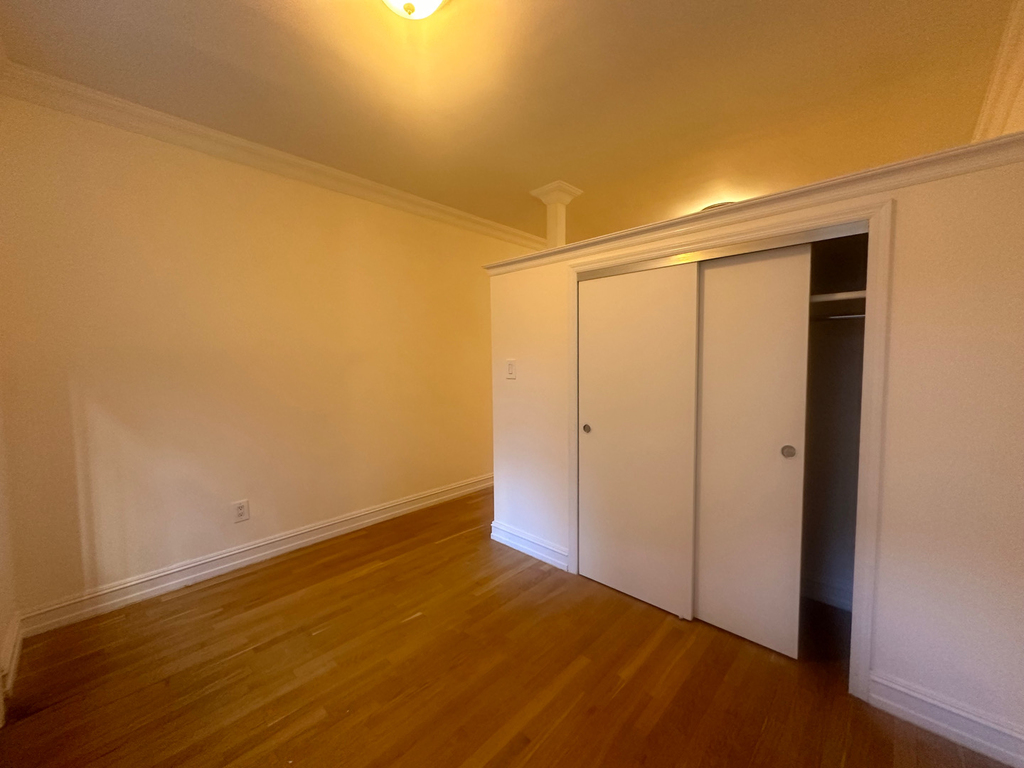 226 East 74th Street - Photo 2