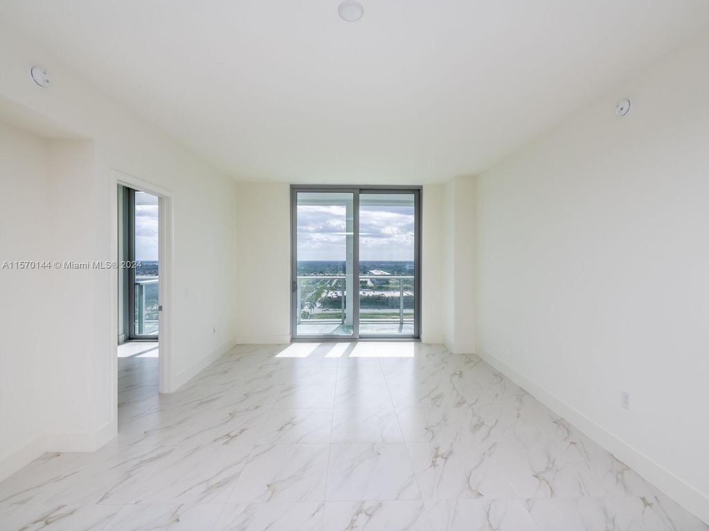 2000 S Metropica Way - Photo 8