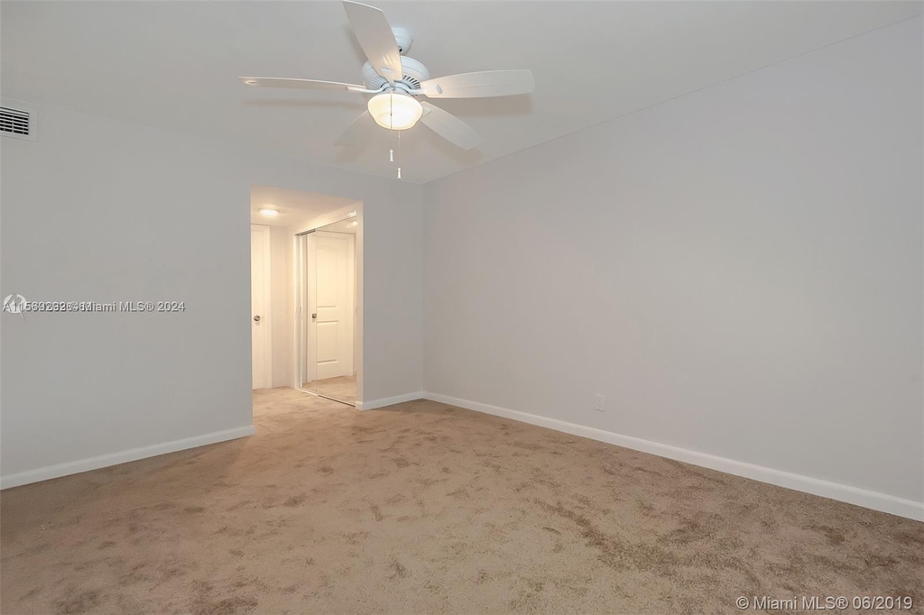 5510 N Lakewood Cir N - Photo 6