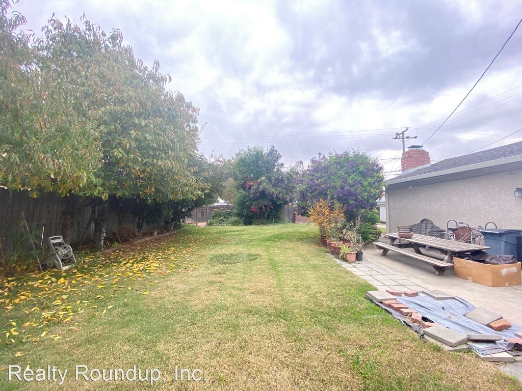 4645 Hibiscus Rd - Photo 24