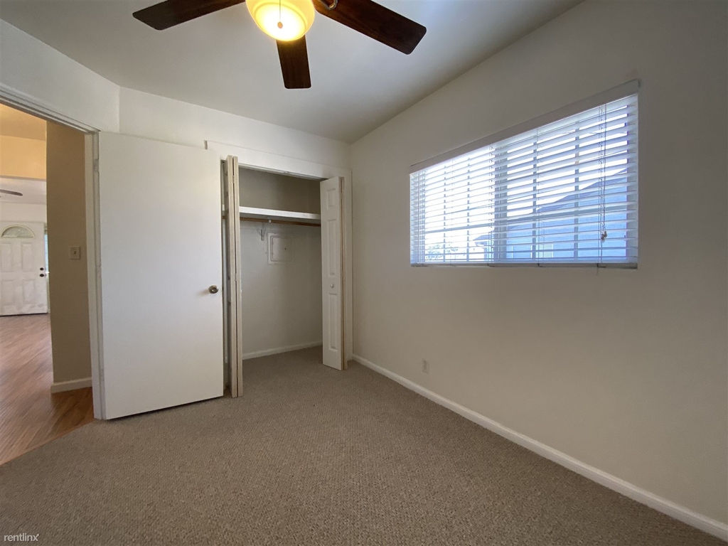 3033 Broadway - Photo 7