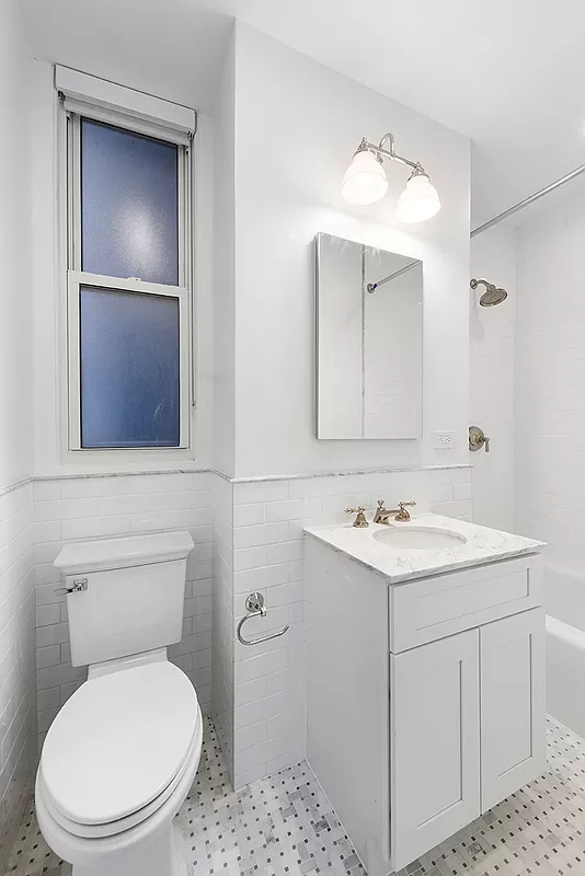 544 East 86th Street - Photo 5