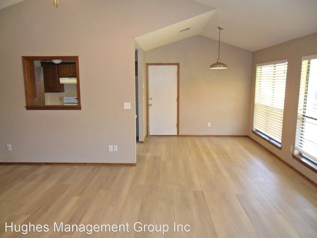 4121 Potomac Drive - Photo 4