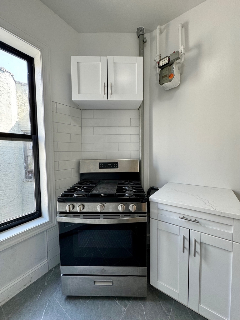 511 West 175th Street - Photo 16