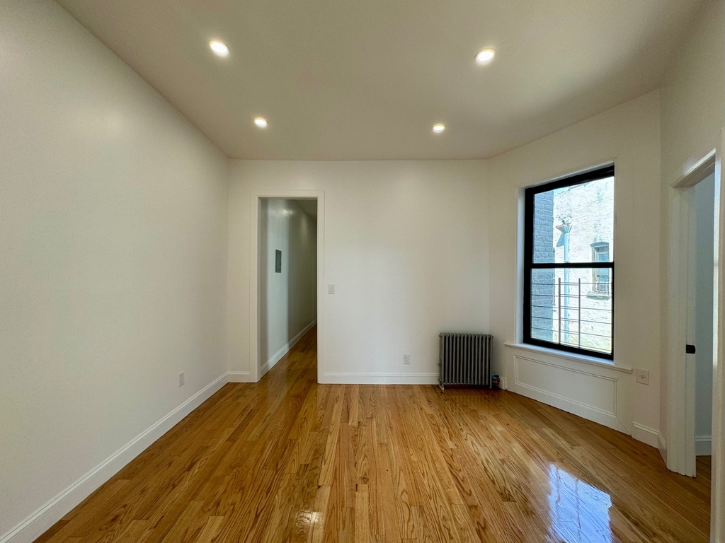 511 West 175th Street - Photo 9