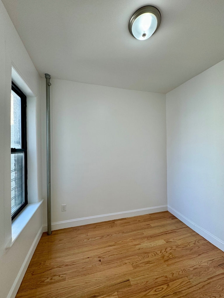 511 West 175th Street - Photo 5