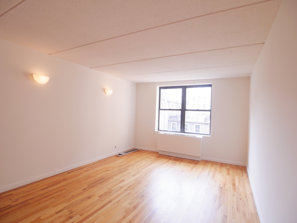 94 East 4th Street - Photo 2