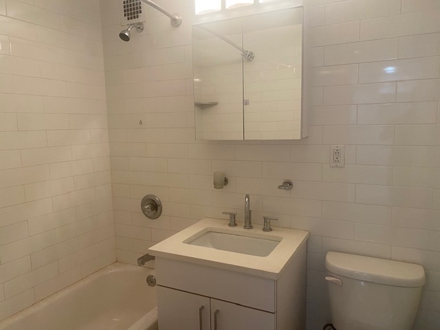 219 East 69th Street - Photo 3