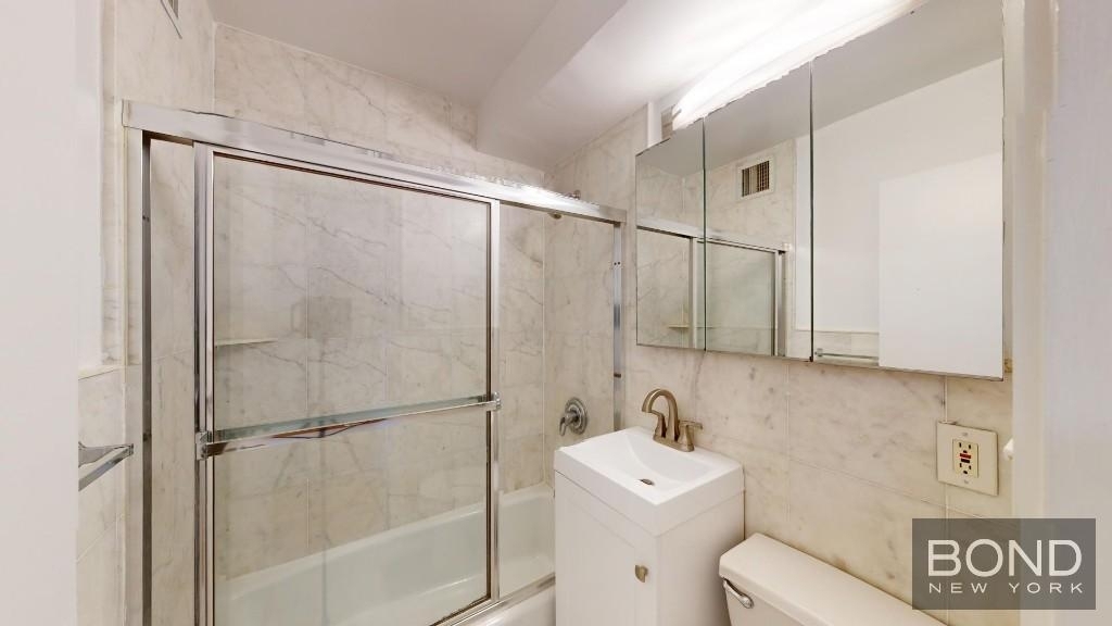 229 East 80th Street - Photo 3