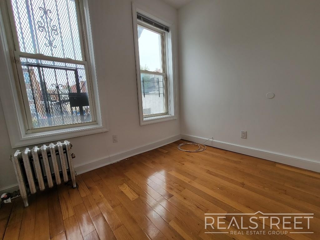 274 Sumpter Street - Photo 6