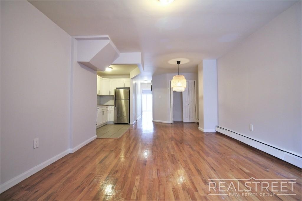 227a Malcolm X Blvd - Photo 1