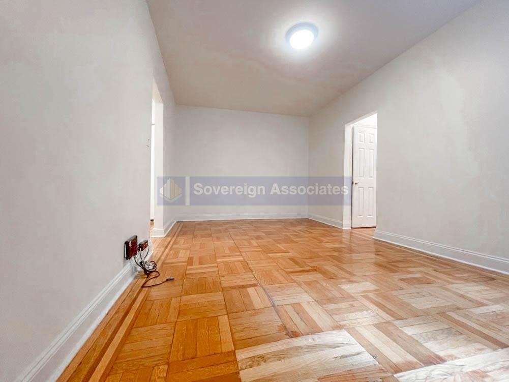 106 Fort Washington Avenue - Photo 2