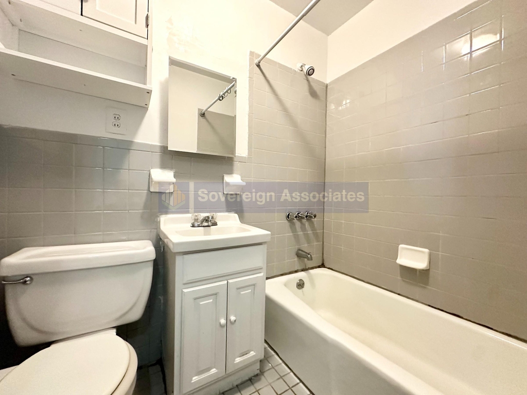 156 East 85th Street - Photo 7