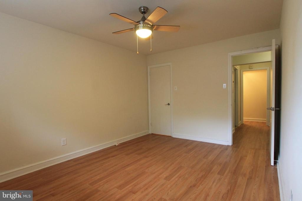 353 W Mt. Airy Avenue - Photo 7