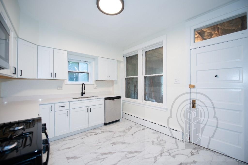 5051 W Berenice - Photo 3