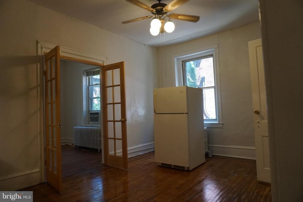 420 S 45th St - Photo 3