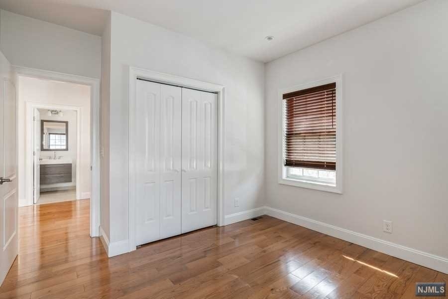 155 Jefferson Avenue - Photo 17