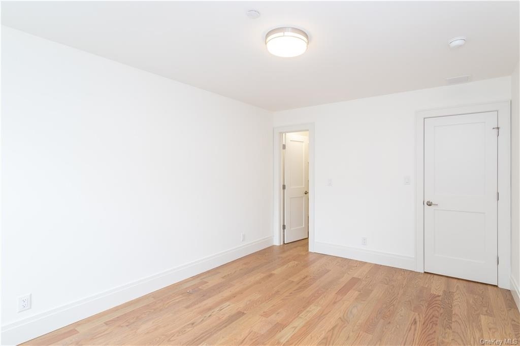 121 Fisher Avenue - Photo 11