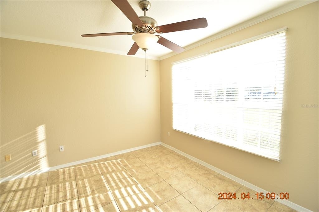 10502 Windsor Lake Court - Photo 6