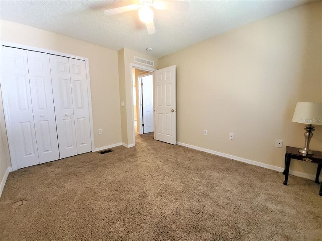 9870 Ashburn Lake Drive - Photo 16