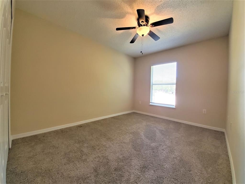 9870 Ashburn Lake Drive - Photo 17