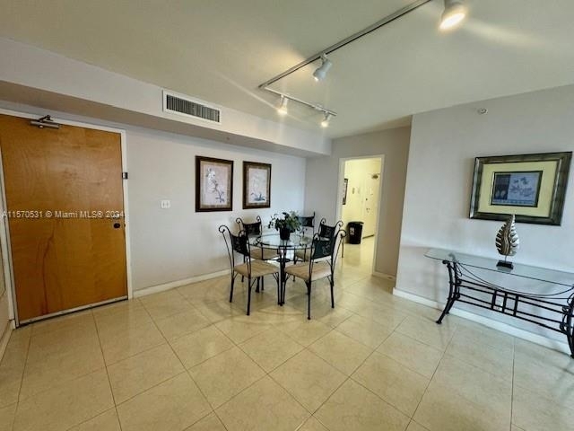 9195 Collins Ave - Photo 2