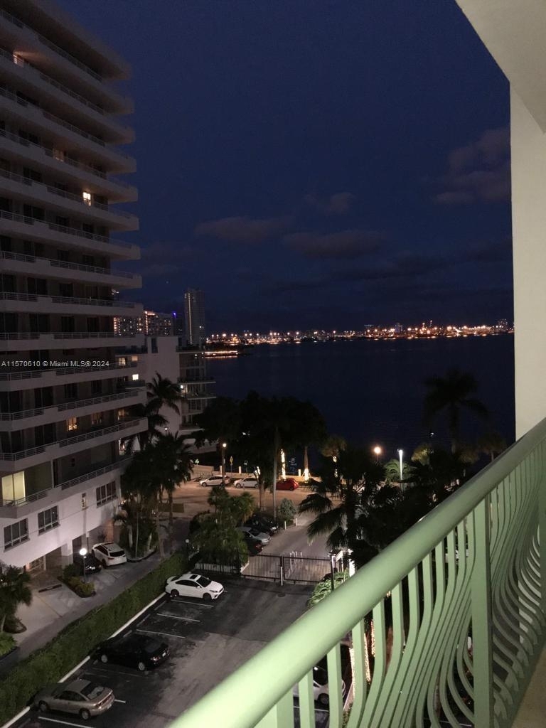 1408 Brickell Bay Dr - Photo 19