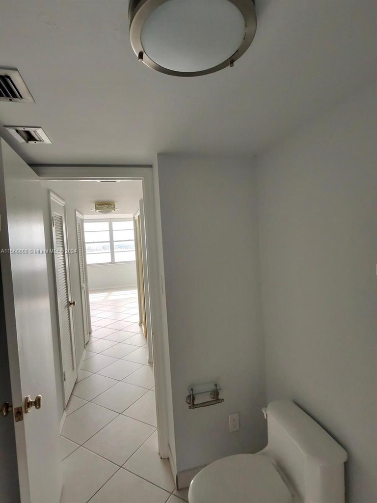 18041 Biscayne Blvd - Photo 24