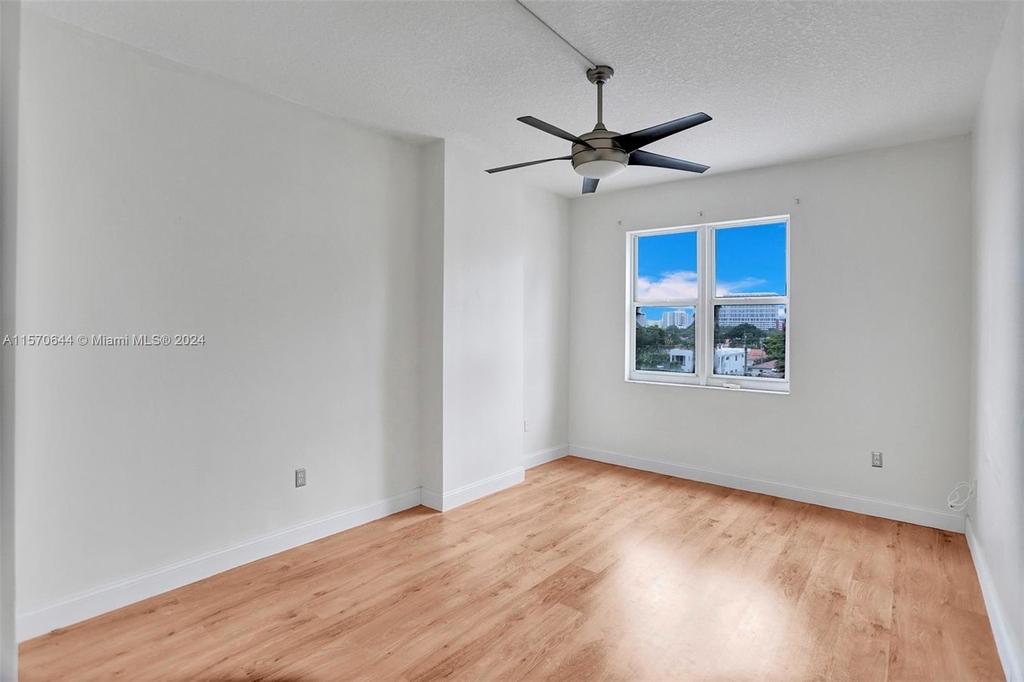 3000 Coral Way - Photo 14