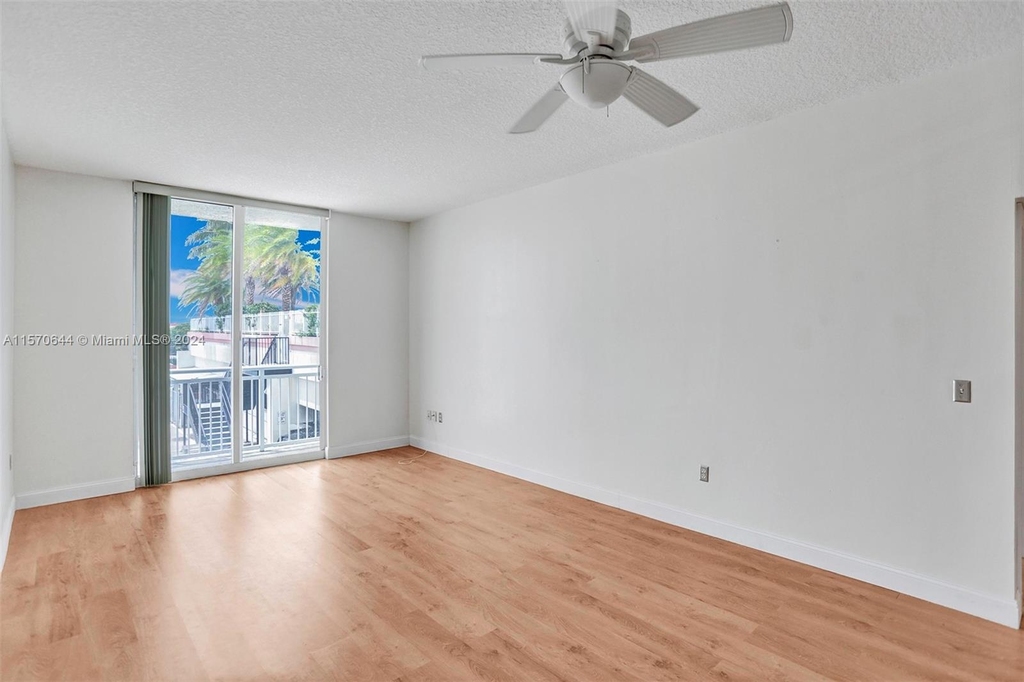 3000 Coral Way - Photo 7