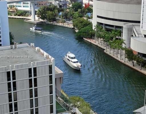 485 Brickell Ave - Photo 9