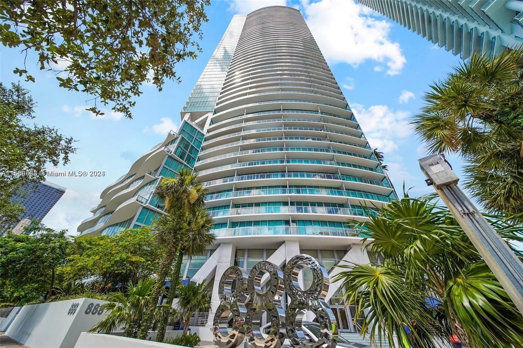 888 Biscayne Blvd - Photo 0