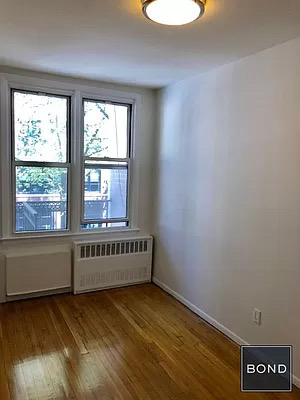 270 West 25th Street - Photo 4