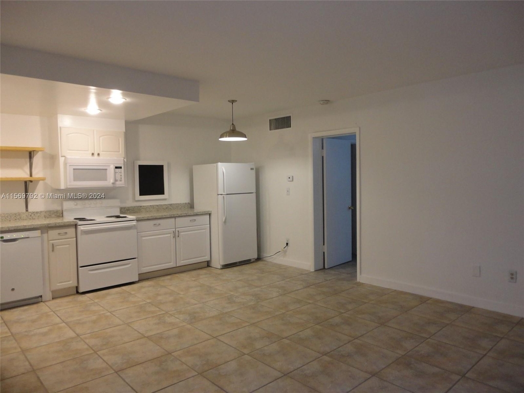 2930 Day Ave - Photo 26