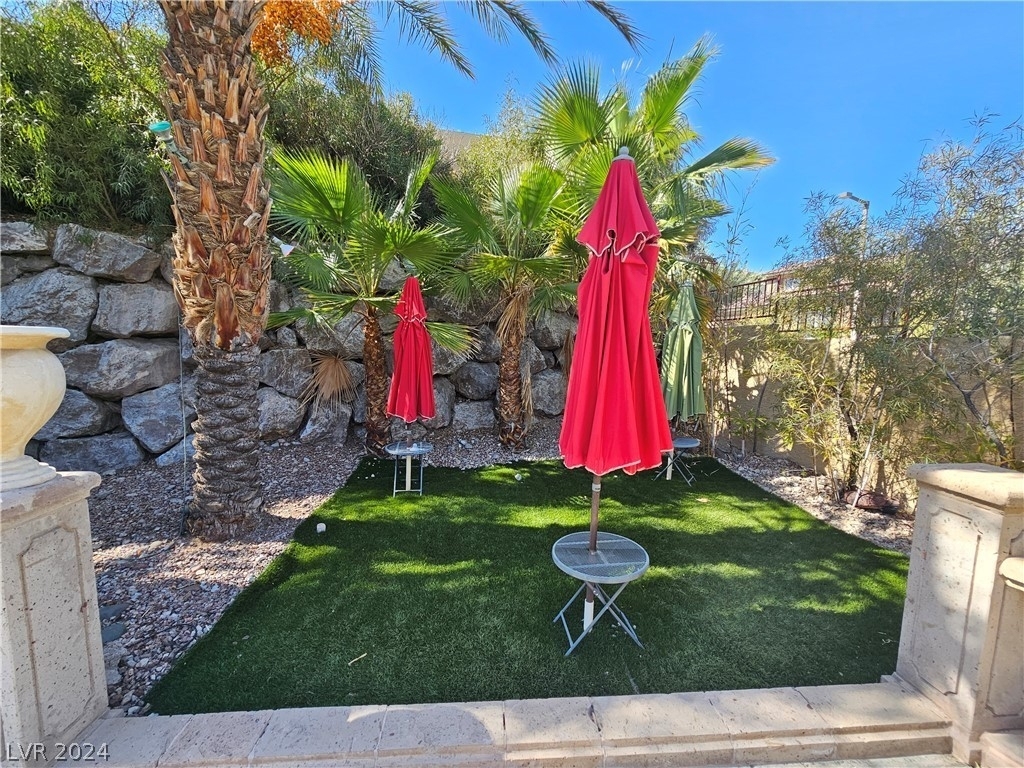 11388 Vernazza Court - Photo 25