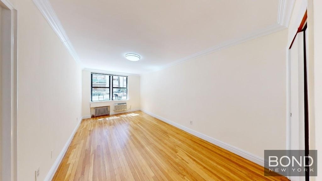 229 East 80th Street - Photo 1