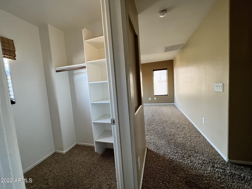 2323 W Tallgrass Trail - Photo 25