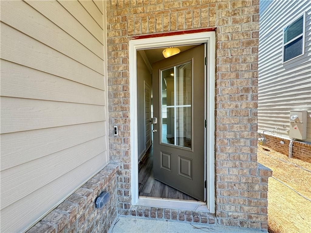 3260 Westgate Park Dr - Photo 2