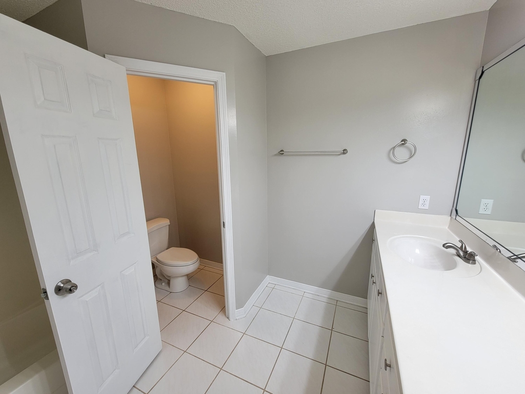 2260 Prytania Circle - Photo 17