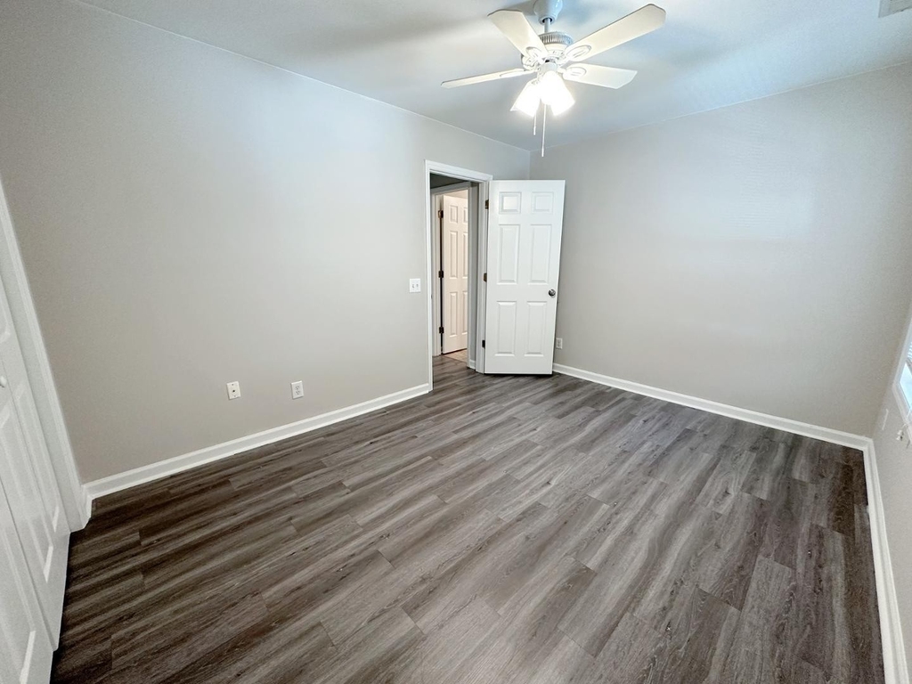 5100 Rina Court - Photo 19