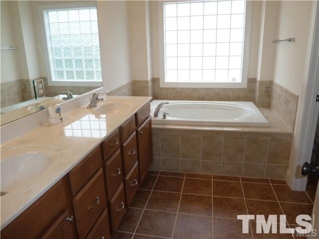 1139 Grogans Mill Drive - Photo 6