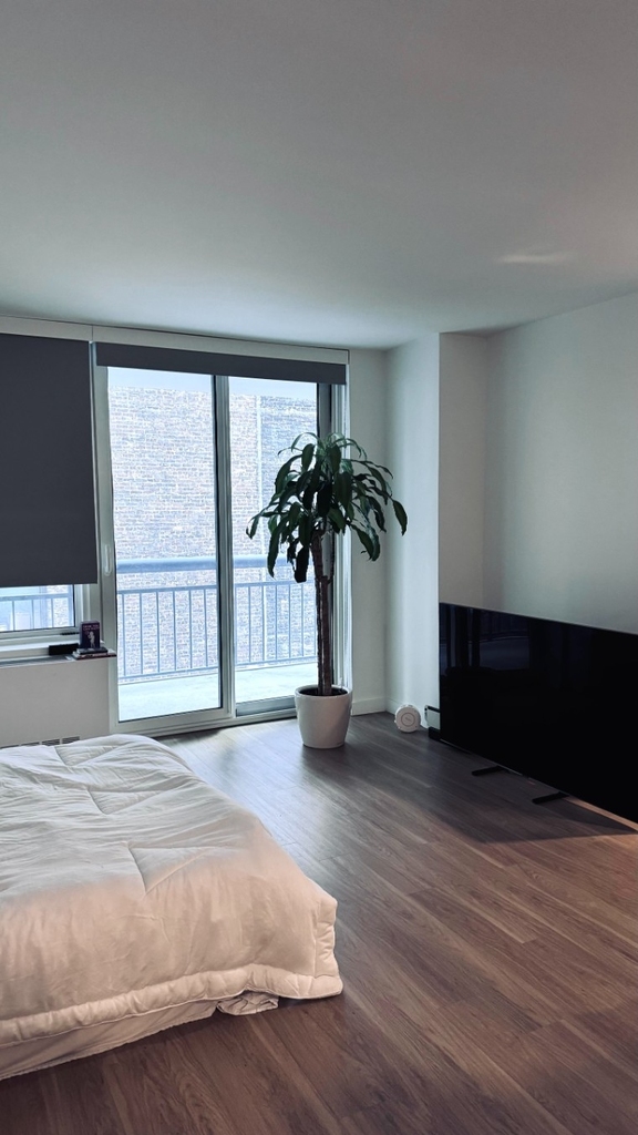 70 West 37th Street - Photo 2