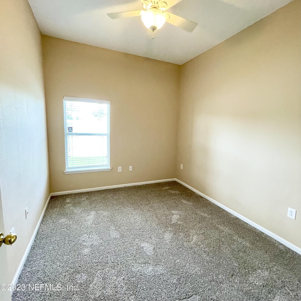 13827 Herons Landing Way - Photo 8