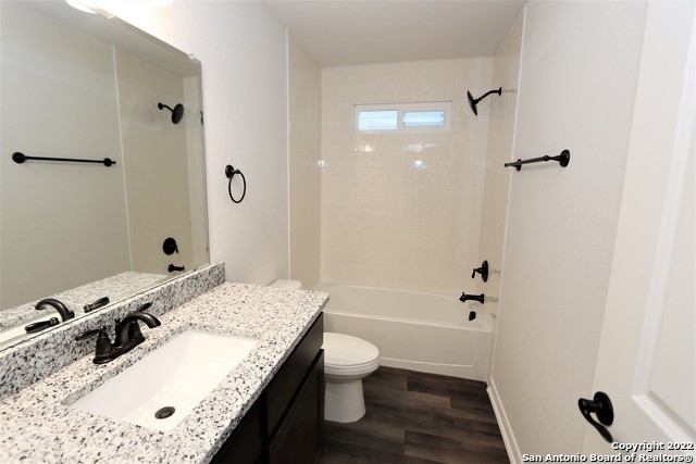 10310 Lynwood Village - Photo 10